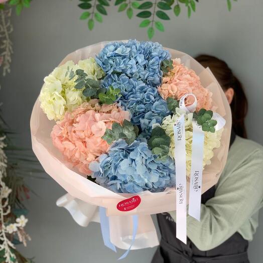 Купить цветы в Алматы: выбор и качество от Rosalie Flowers
