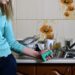 Почему засоряется раковина на кухне