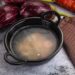 Как отмыть пригоревший суп с эмалированной кастрюли кипячением с уксусом