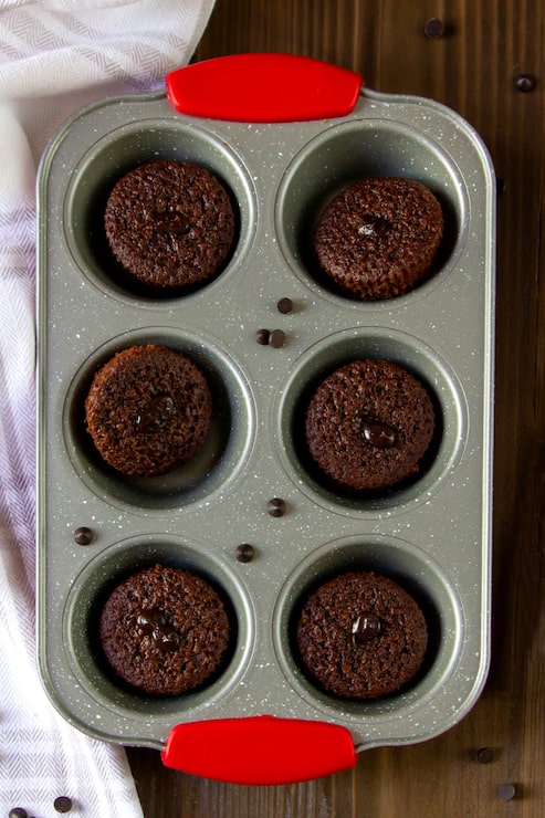 Как варить шоколадный фондан в кружке в микроволновке Как варить шоколадный фондан в кружке в микроволновке